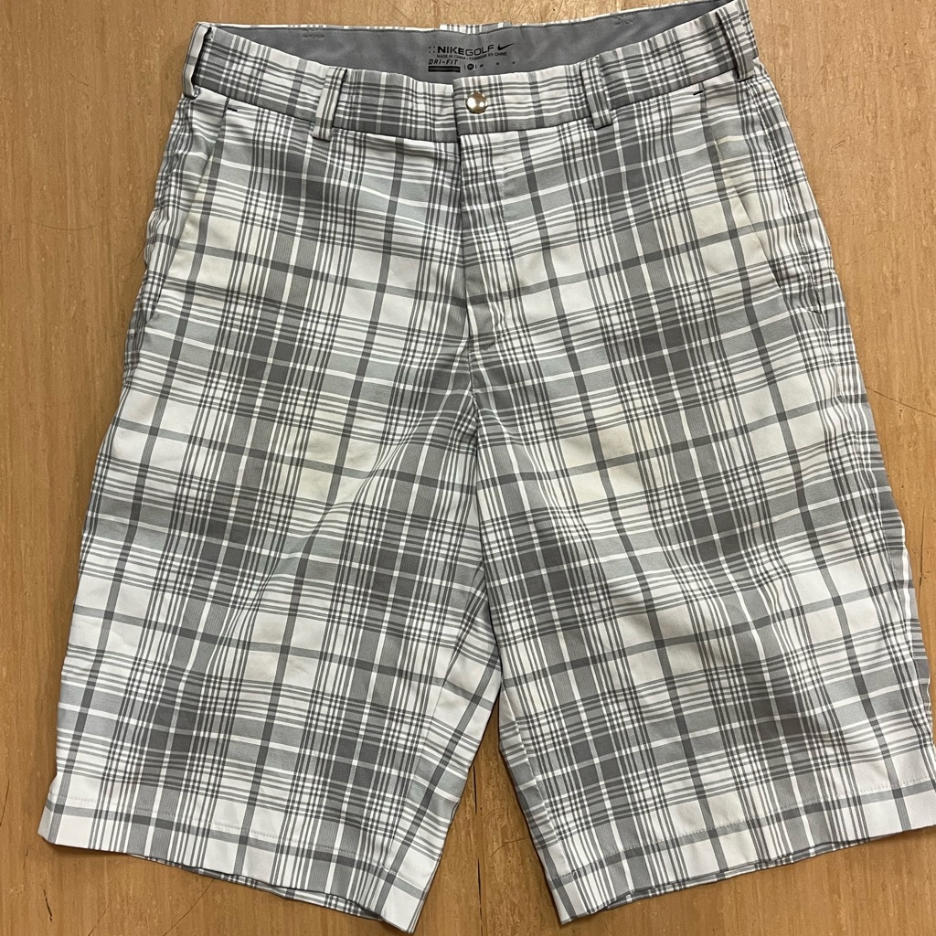 Nike Dri-Fit Golf Shorts - Waist 30 - Size Medium